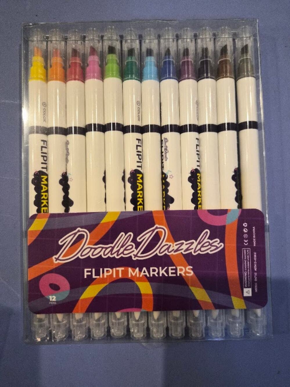 DOODLE DAZZLES Flipit Color changing Markers